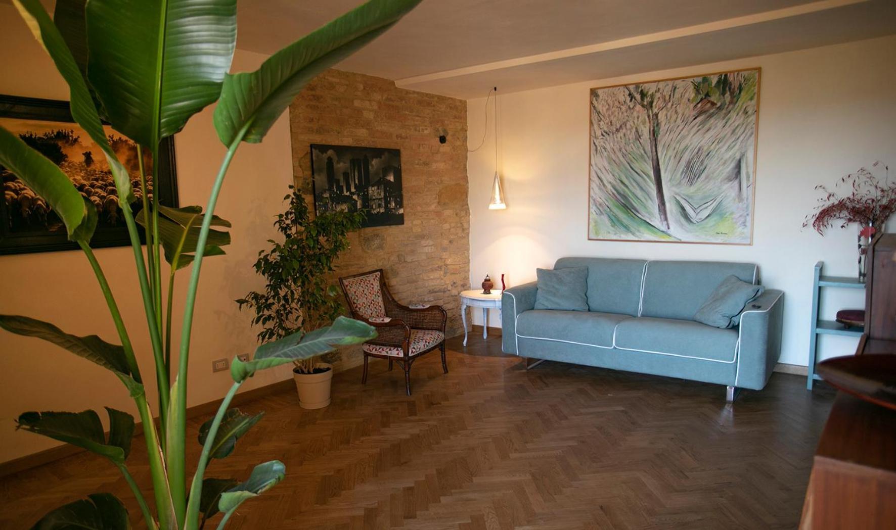 סן ג'ימיניאנו Appartamento Le Palme Con Terrazze In Centro מראה חיצוני תמונה